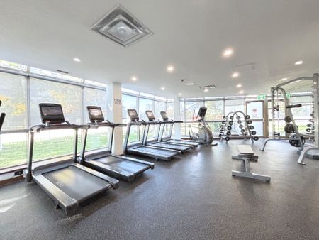 For Lease - 330 Rathburn Road Unit# 2206, Mississauga, Ontario - Photo 5