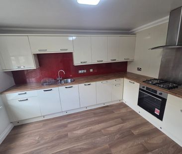 3 Bed Terraced House To Rent - Photo 6