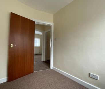 68 Glencairn Street, Belfast , BT13 3LU - Photo 4