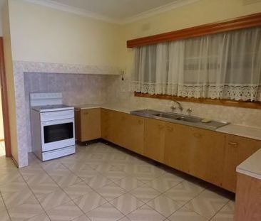 Well Presented Home - Photo 4