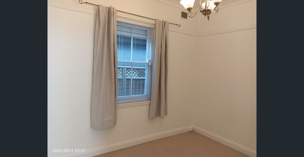 Stylish Renovated Villa in Prime Inner-City Location - Photo 1