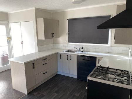 Wainui Living - Photo 5