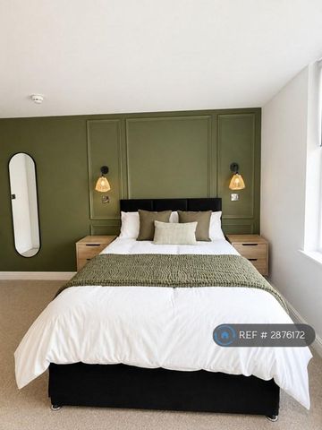 1 bedroom in a house share to rent - Photo 2