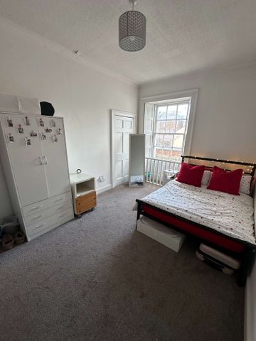 Spacious Rooms to Rent in Dumfries Town Centre Room 1 - Photo 3