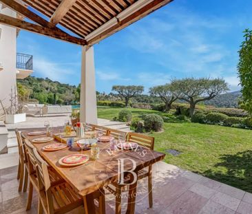 GASSIN – VILLA 6 CHAMBRES – PISCINE - Photo 5
