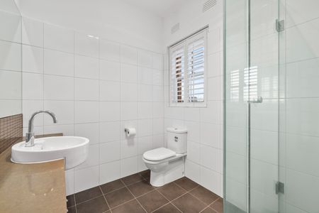 4/272 Walsh Street, South Yarra VIC 3141 - Apartment For Rent | Domain - Photo 5