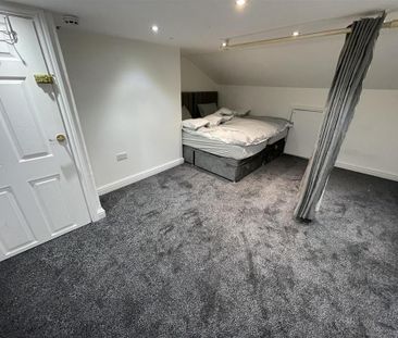 5 bedroom terraced house to rent - Photo 3