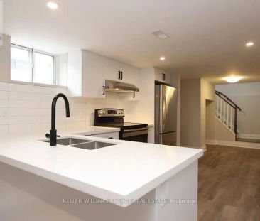 305 PALMERSTON AVENUE - Photo 2