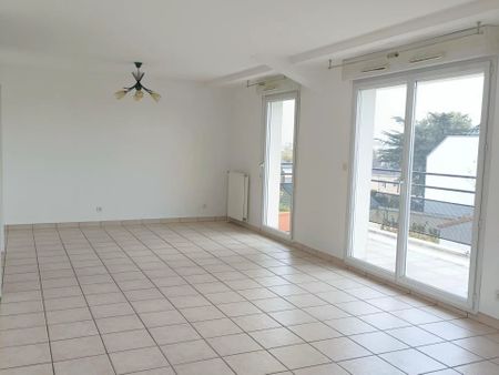 Location Appartement 3 pièces 85 m2 à Rezé - Photo 2