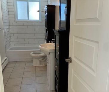 Magnifique 4 1/2 spacieux – Sect. Beauport – Libre immédiatement - Photo 4