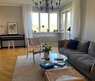 Mantalsvägen, Huddinge - Photo 1