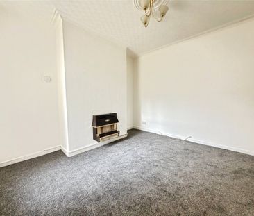 Bedford Road, Bootle, Merseyside, L20 - Photo 6