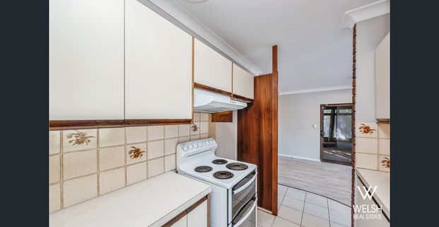 RIGHT ON THE EDGE OF HERDSMAN LAKE! - Photo 1