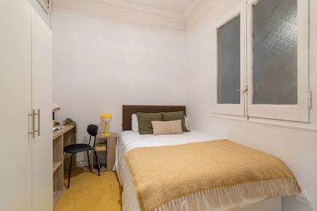 Carrer de Muntaner, Barcelona, Catalonia 08021 - Photo 5