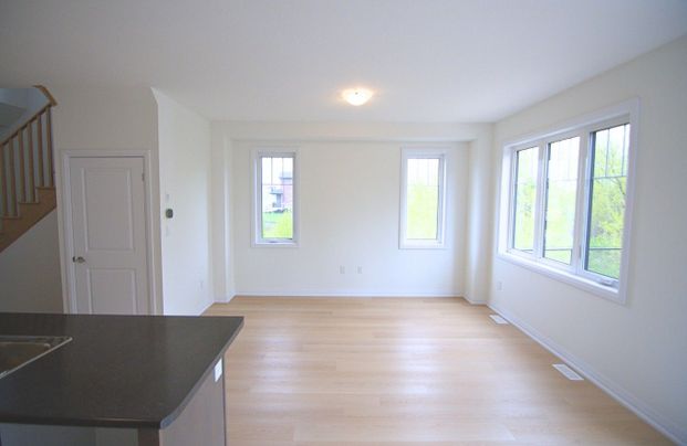 For Lease - 335 Starlight Avenue, Woolwich, Ontario - Photo 1