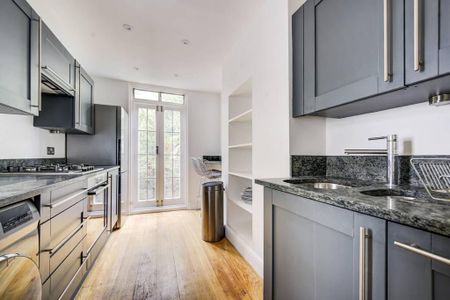 2 bedroom maisonette to rent - Photo 4