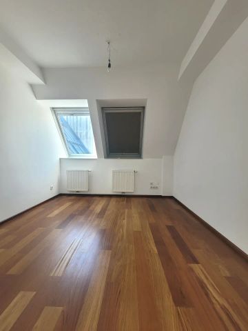 Großzügig angelegte Dachgeschoss Maisonette mit ca. 70qm Terrasse - Photo 4