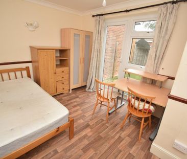 4 bedroom house to rent - Photo 4