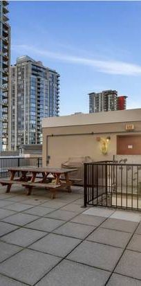 DEN, Downtown, close to chinatown skytrain station, furnished - Photo 1