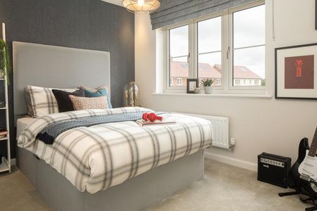 4 bedroom detached house to rent - Photo 3