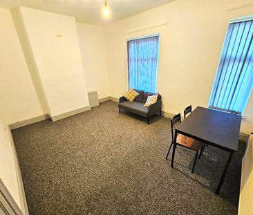 Stamford Road, Longsight, Manchester, M13 - Photo 1