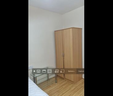 Room in a Shared Flat, Violette Szabo House, SE27 - Photo 3