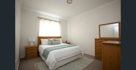 Beautifully Positioned Home with Exceptional Convenience - Photo 3