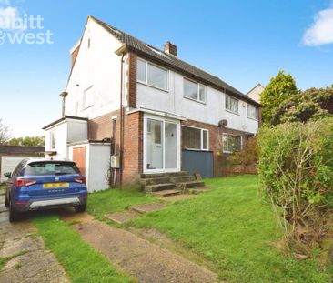 3 bedroom semi-detached house to rent - Photo 3