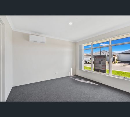 3 Anaconda Loop, Dawesville, WA 6211 - Photo 2