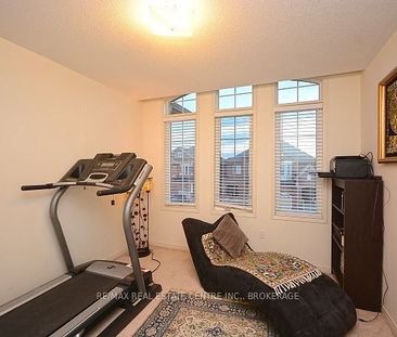 For Lease - 781 Shanks Heights, Milton, Ontario - Photo 2