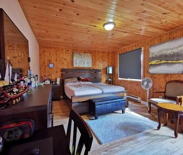 2100 Rue Jean Talon E. - Photo 2