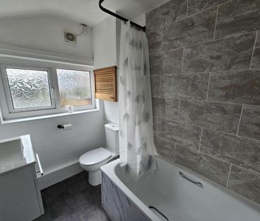 3 bedroom terraced house to rent - Photo 6