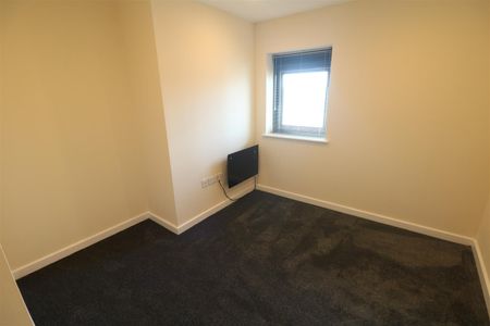 2 bed flat to rent in Regent Court, Barnsley, S70 - Photo 5