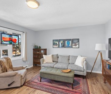 For Lease - 12 Terrace Drive Unit# 212, Bells Corners and South to ... - Photo 2