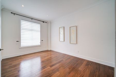 For Lease - 210 Maplehurst Avenue, Toronto, Ontario - Photo 3