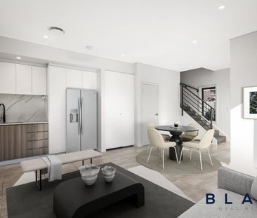 Stylish & Modern 2-Bedroom Townhouse - Street Facing - Photo 3
