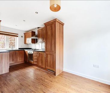 3 bedroom terraced house to rent - Photo 6