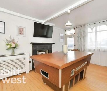 3 bedroom townhouse to rent - Photo 2