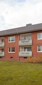 Familienfreundliche Wohnung mit Balkon! - Photo 3