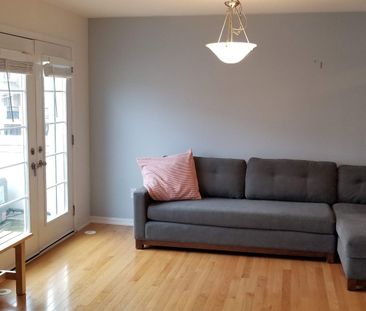 For Lease - 52 Ayers Crescent, Toronto, Ontario - Photo 1