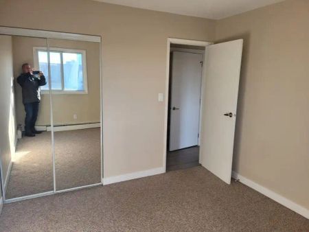 Parkside Village 9121 106A Ave — 3BDR - Photo 4