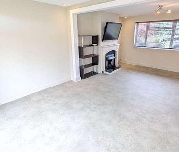 Maybury, Woking, Surrey, GU22 - Photo 4