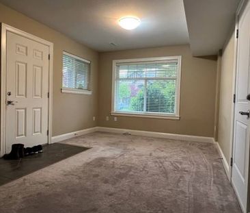 1 Bedroom basement suite $1350 - Photo 2