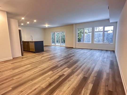 For Lease - 615 Montessor Crescent Unit# B, Alfred and Plantagenet, Ontario - Photo 1