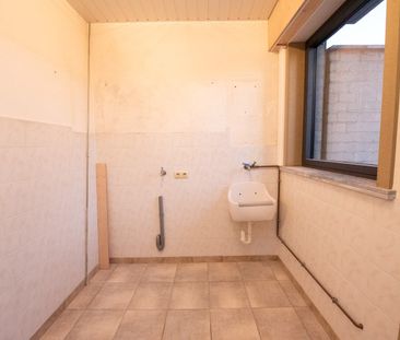 Gelijkvloersappartement met 2 slpks, privé tuintje én ruime garage - Foto 5