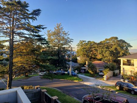 2/35 Angus Drive, Glen Waverley - Photo 2