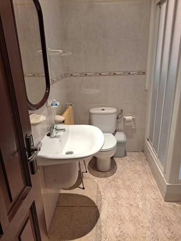 Avinguda de Gaudí, Barcelona, Catalonia 08025 - Foto 5