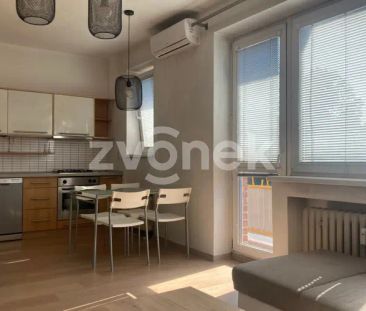 Pronájem bytu 3+kk s balkónem po kompletní rekonstrukci, Zlín – Obe... - Photo 6
