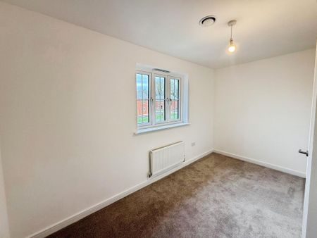 2 bedroom end of terrace house to rent - Photo 4