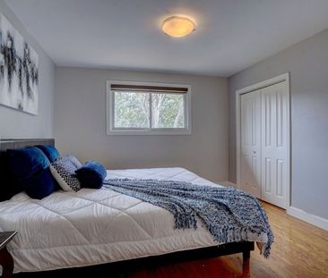 For Lease - 1051 Willowdale Avenue Unit# Main Fl, Oshawa, Ontario - Photo 5